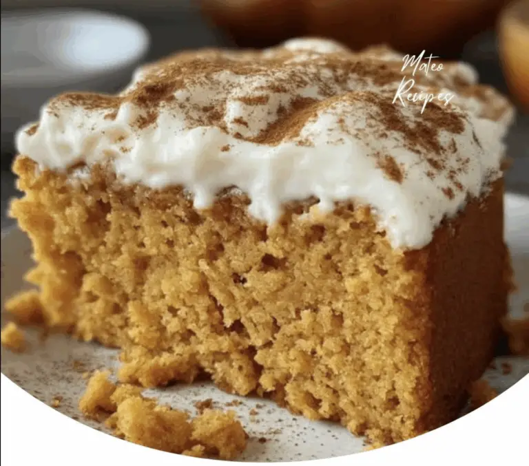 Flourless Pumpkin Spice Greek Yogurt Cake