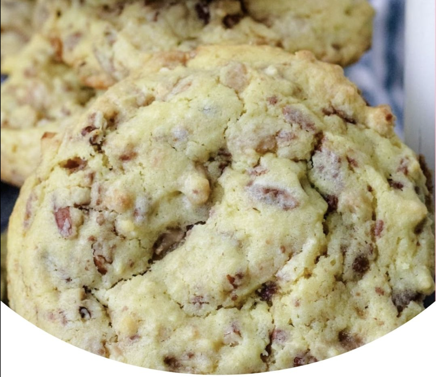 Melt In Your Mouth Toffee Pecan Cookies