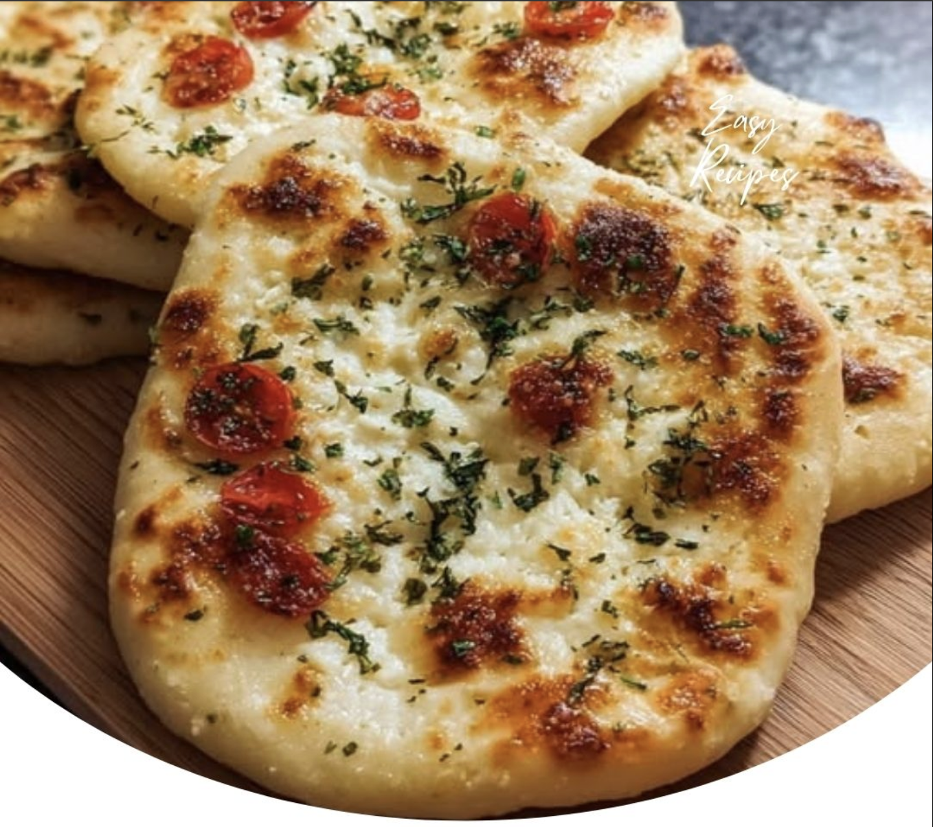 3-Ingredient Cottage Cheese Cheesy Flatbread