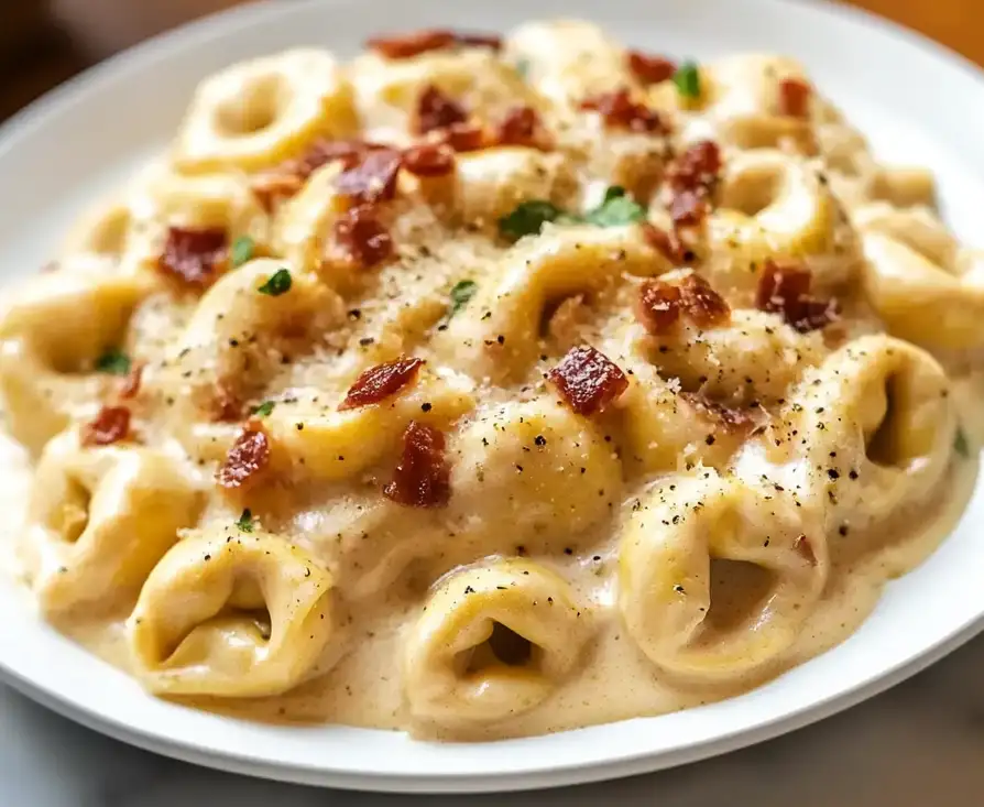 Creamy Tortellini Carbonara Recipe