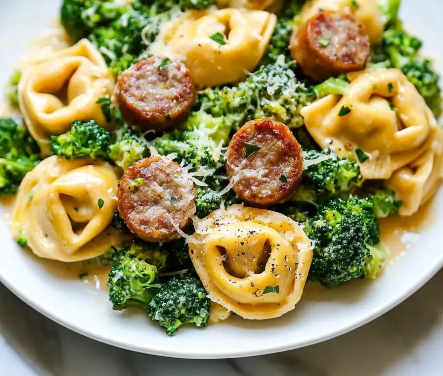 Creamy Garlic Parmesan Tortellini with Sausage and Broccoli
